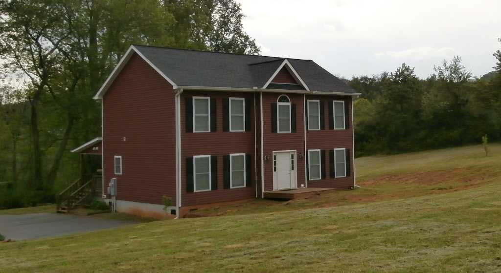 5800 ROBINSON ROAD, Young Harris, GA 30582 listhub For Sale