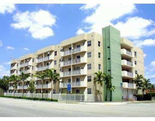 2575 SW 27 Ave # 409, Miami, FL 33133
