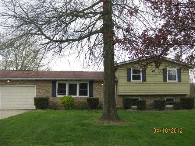 12050 Milly Dr, Doylestown, OH 44230 listhub For Sale
