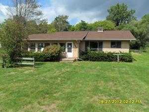 13880 Wamplers Lake Rd, Brooklyn, MI 49230