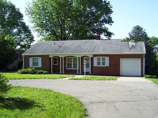 1700 West Lincoln Way, Marshalltown, IA 50158 listhub For Sale
