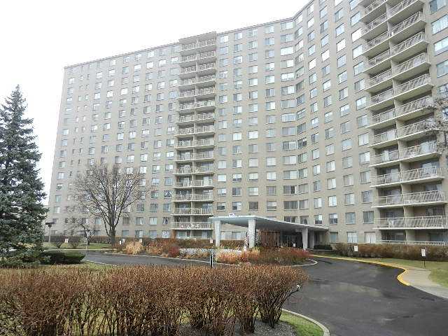 7061 N Kedzie Ave # 405, Chicago, IL 60645