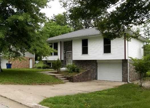 Single Family Home for Sale, ListingId:19102278, location: 5002 BAGNALL Jefferson City 65109