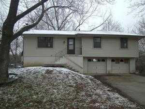 2500 SW 2nd St Ter, Blue Springs, MO 64014