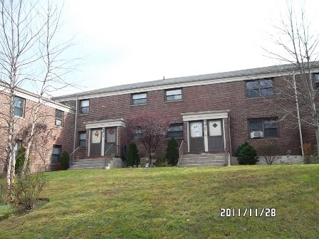 219-46 74 Ave, Oakland Gardens, NY 11364 listhub For Sale
