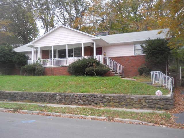 21 BYRON PL, New Haven, CT 6515 listhub For Sale