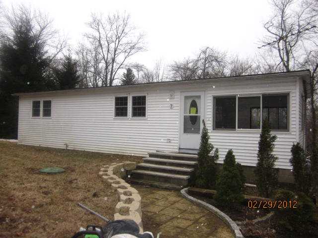 Single Family Home for Sale, ListingId:19084382, location: 7 CALVERTON DR New Fairfield 06812
