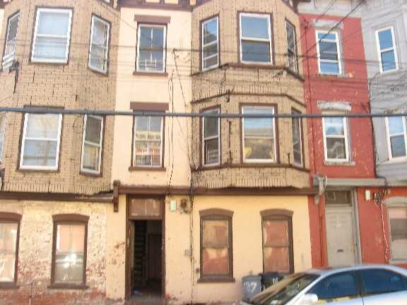 125 S William St, Newburgh, NY 12550