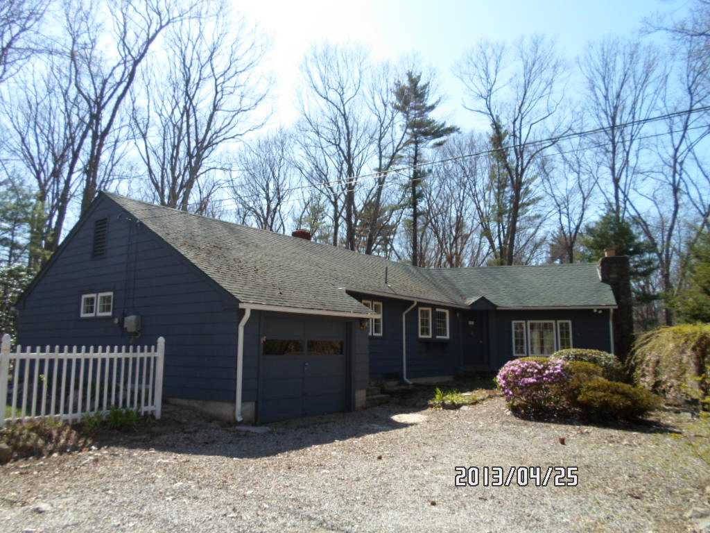 246 Farnum Pike, Smithfield, RI 02917